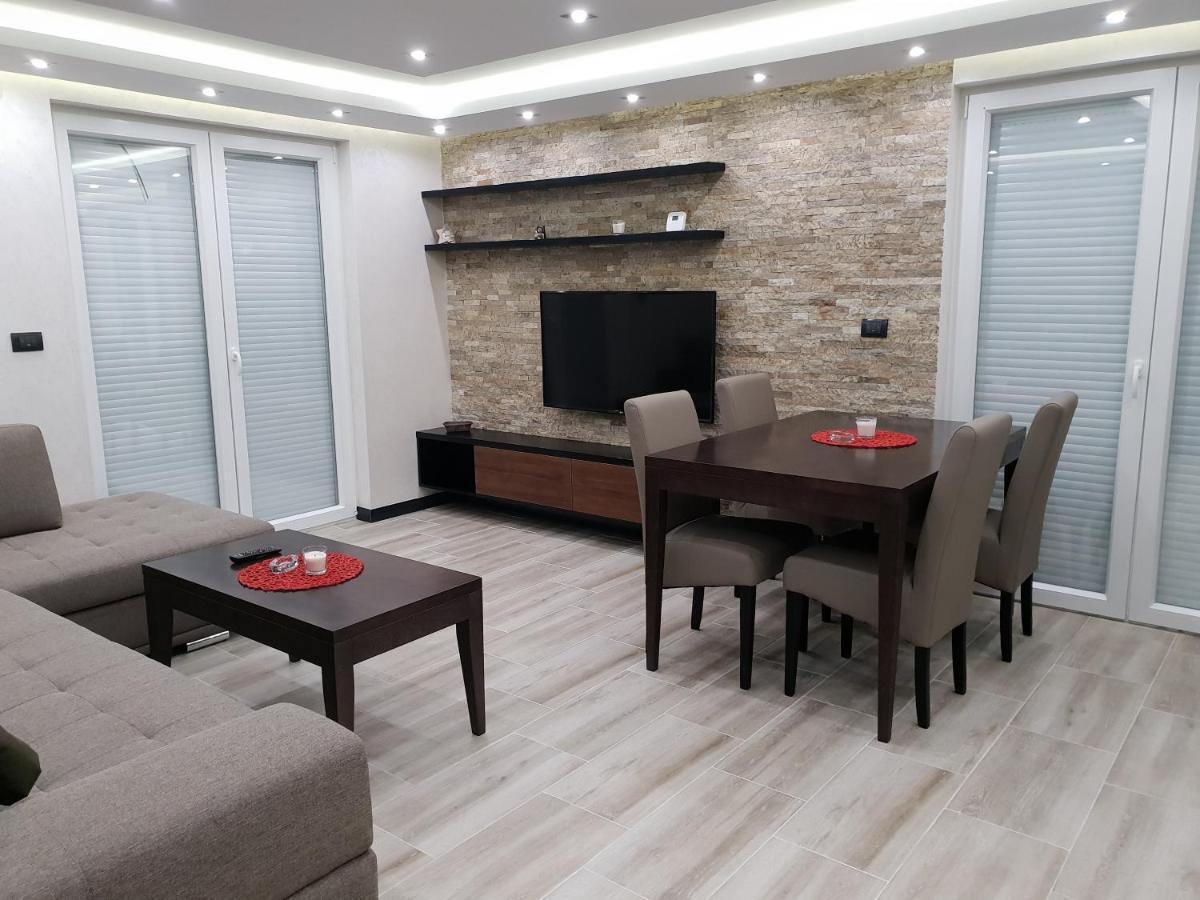 Divcibare Delux Apartman 外观 照片